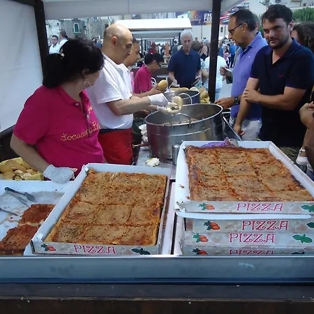 Villetta Al Mare كامبوفيليتْشّي دي روتْشّي